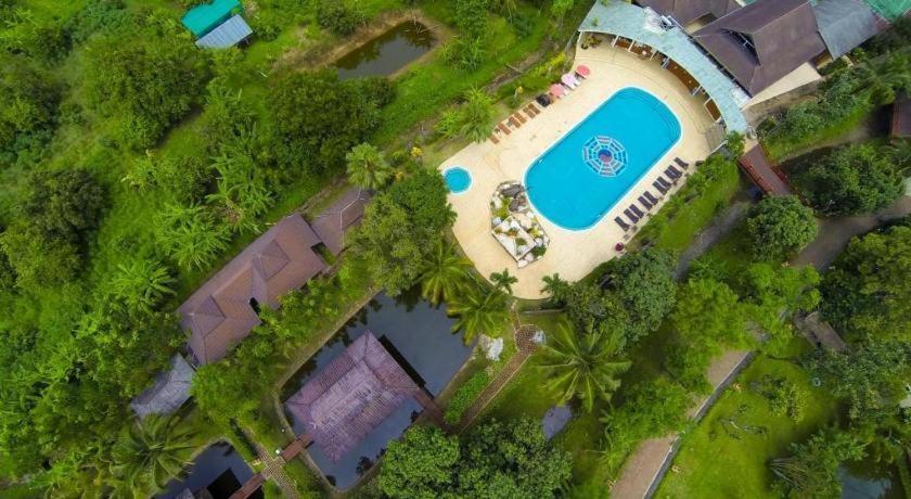Tao Garden Health & Resort 3*